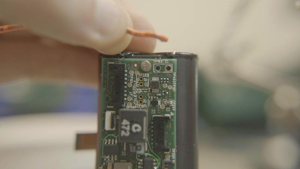 Cartes électroniques conçues chez Elynxo pour des produits optroniques