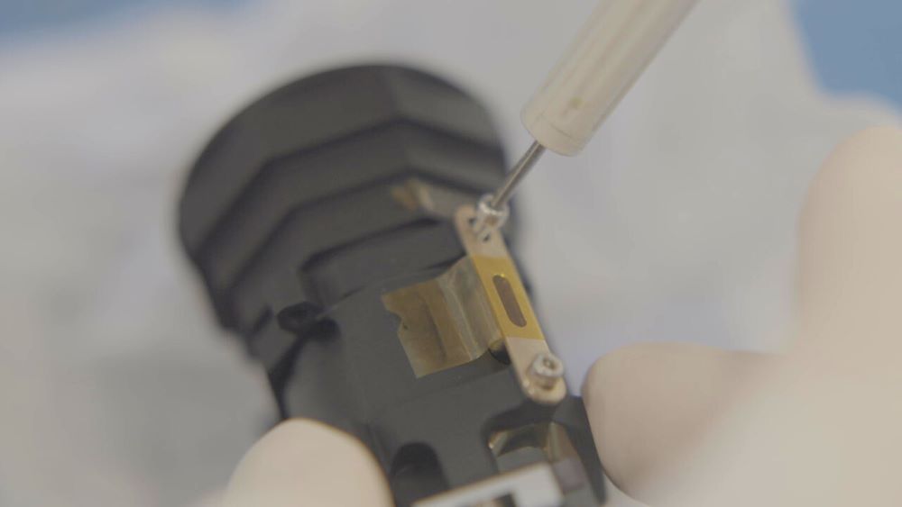 Assemblages optroniques complexes et de haute performance