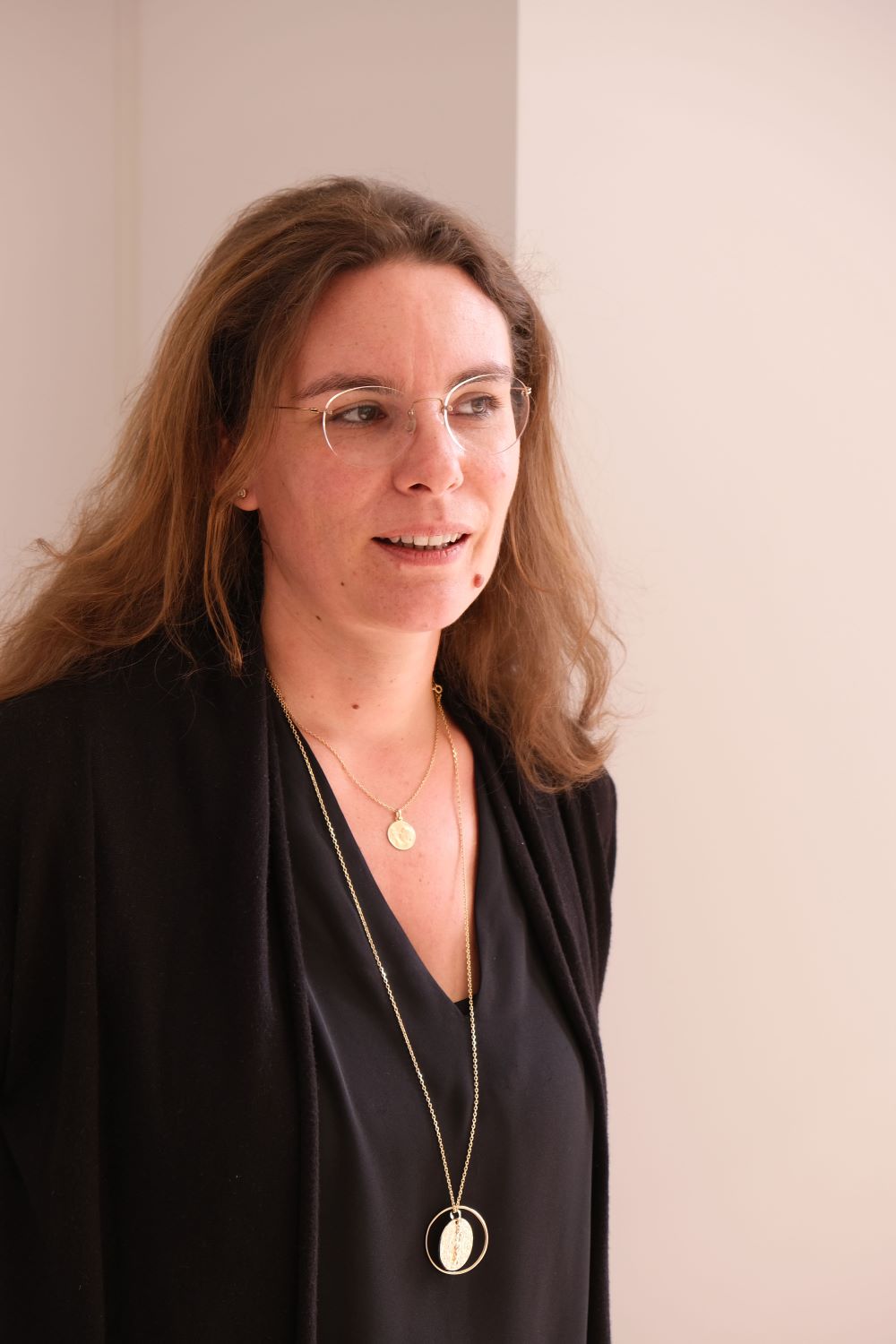 Photo portrait Juliette Lloret, RRH d'Elynxo