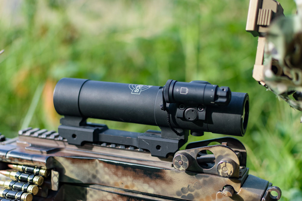 Lunette de Tir x4 conçue par Elynxo