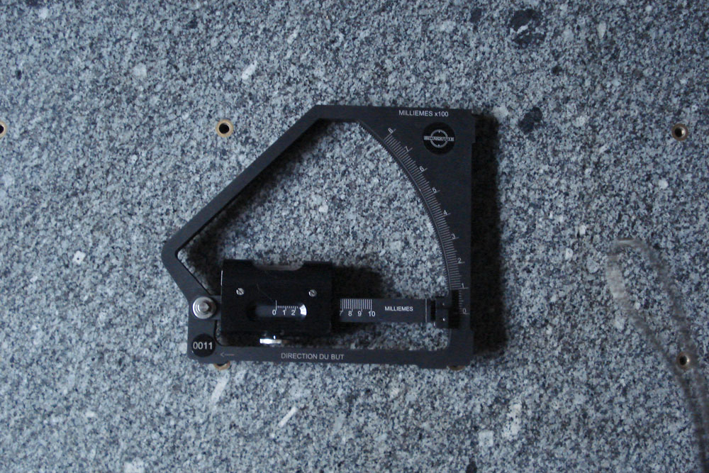 Niveau d'artillerie scrome