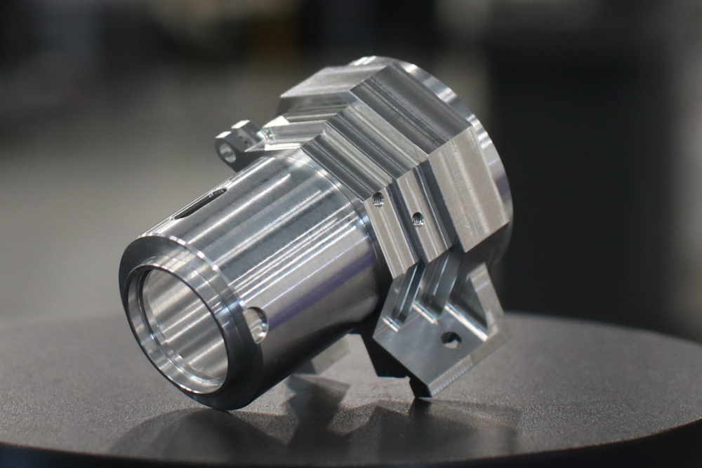 Usinage et mécanique de précision chez Elynxo